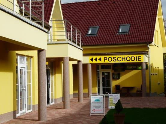 Autosalón Dacia Vráble - predajné miesto automobilov