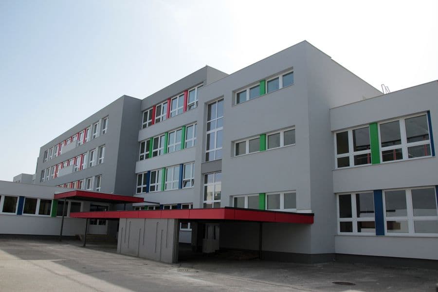 ZŠ kráľa Svätopluka - rekonštrukcia školského objektu